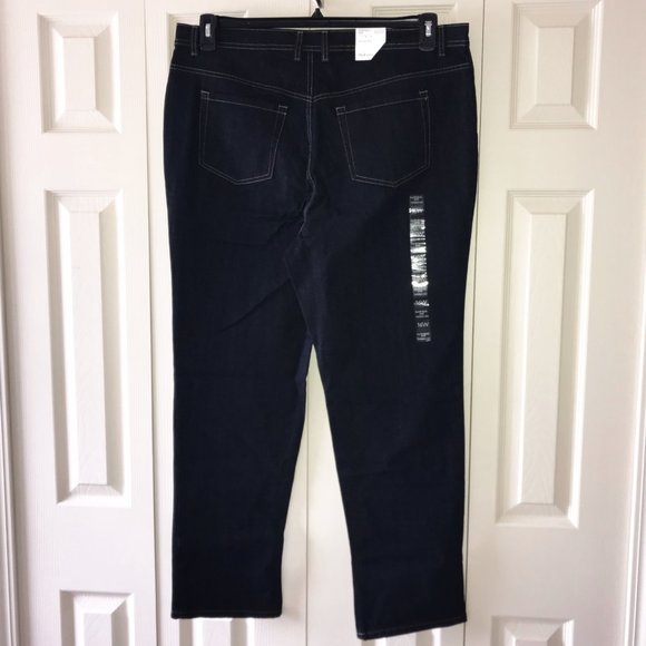 NEW Style & Co Plus Natural Fit Higher Rise Jeans - Picture 11 of 14